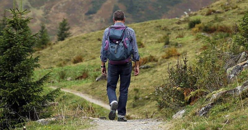 Sac à dos, couchage et bivouac : les choix qui comptent